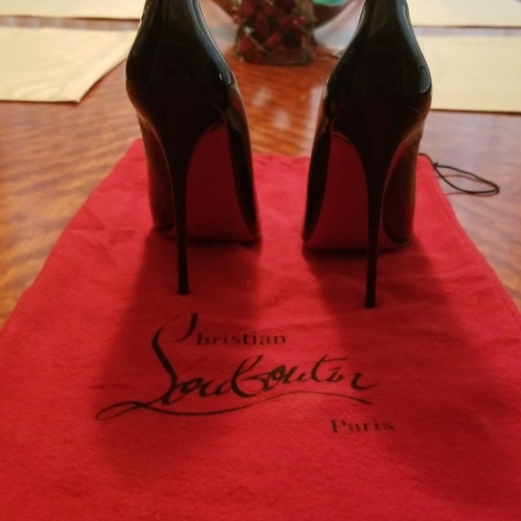 Christian Louboutin heels - Picture 3 of 3